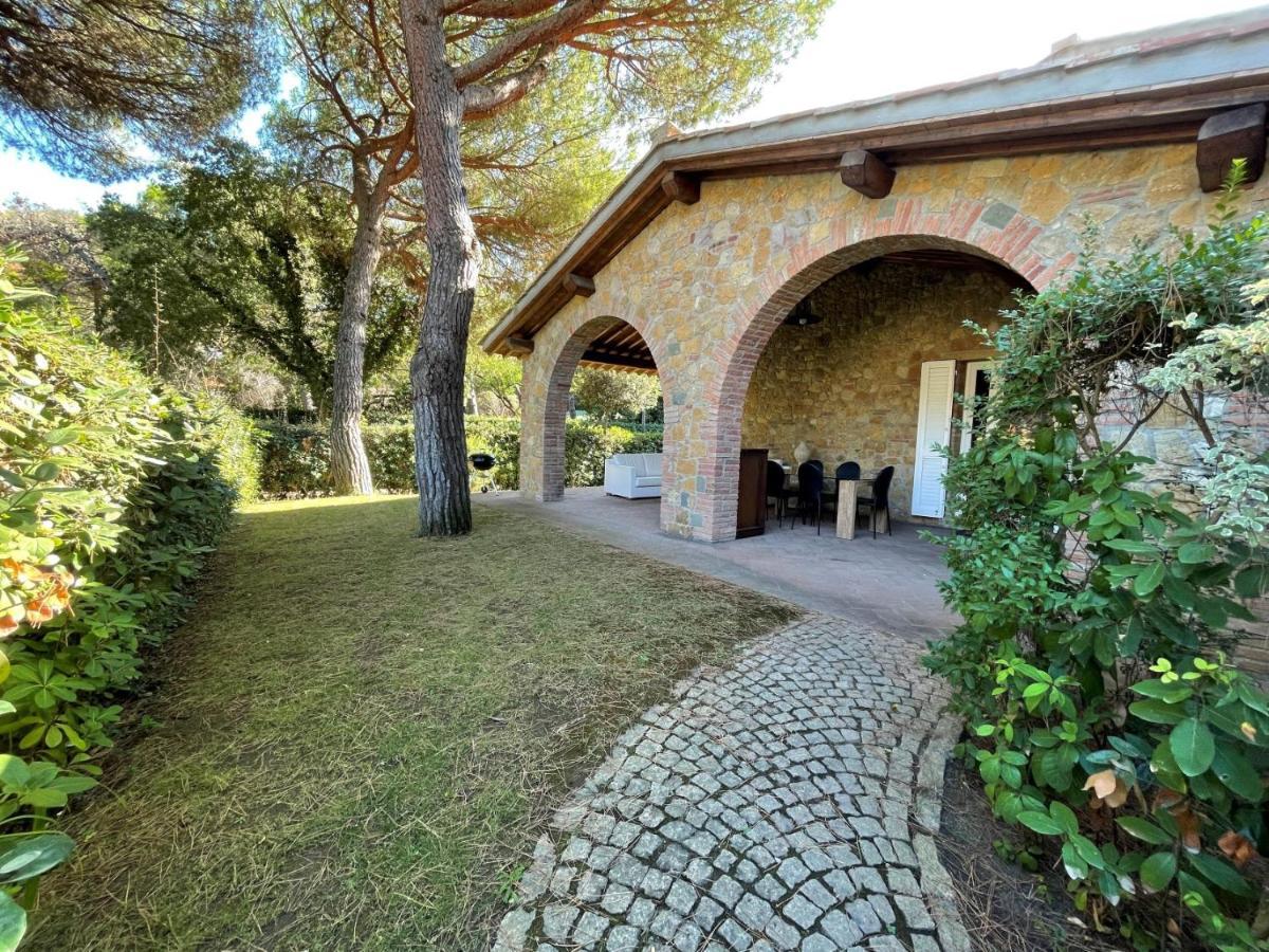 Villaggio I Sorbizzi Marina Di Bibbona Zewnętrze zdjęcie
